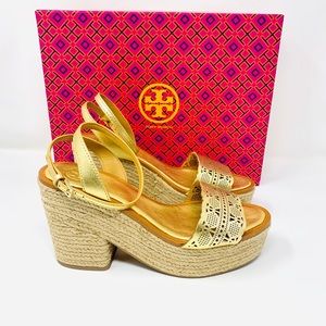 New! Tory Burch Roselle Ankle Strap Sandals with